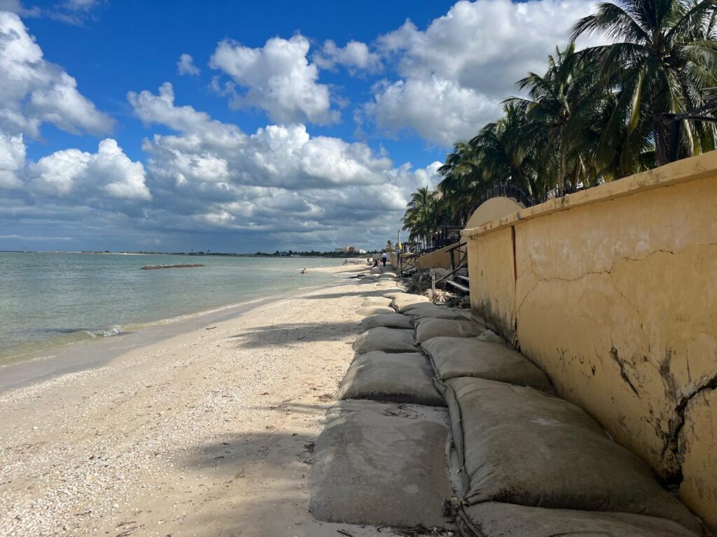 TITANBag® revetment next to seawall — Yucatan, Mexico